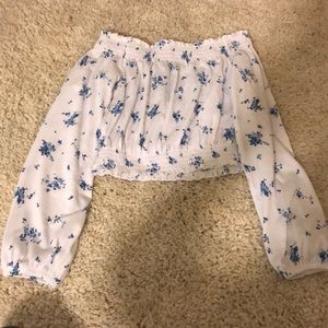 cute floral off the shoulder top!